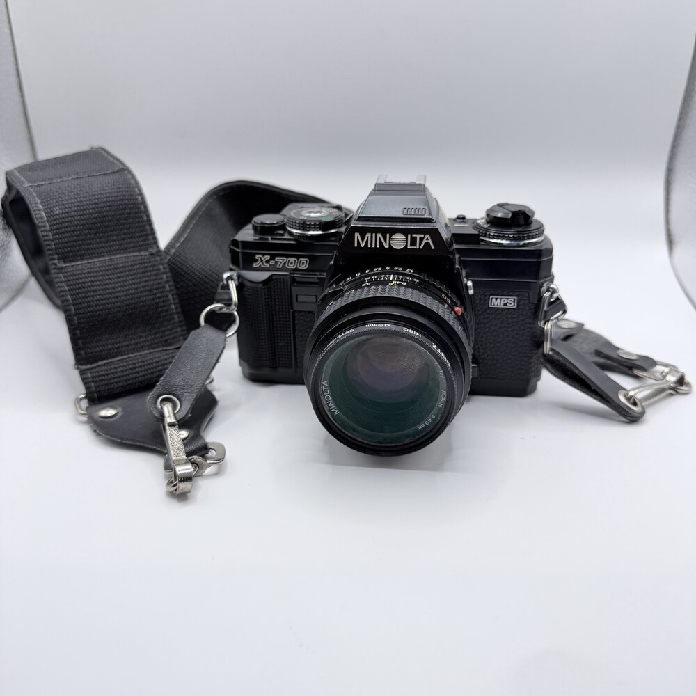 MINOLTA X-700 MPS 35mm Film Camera w/MD 49mm 1:1.7 Lens W/case